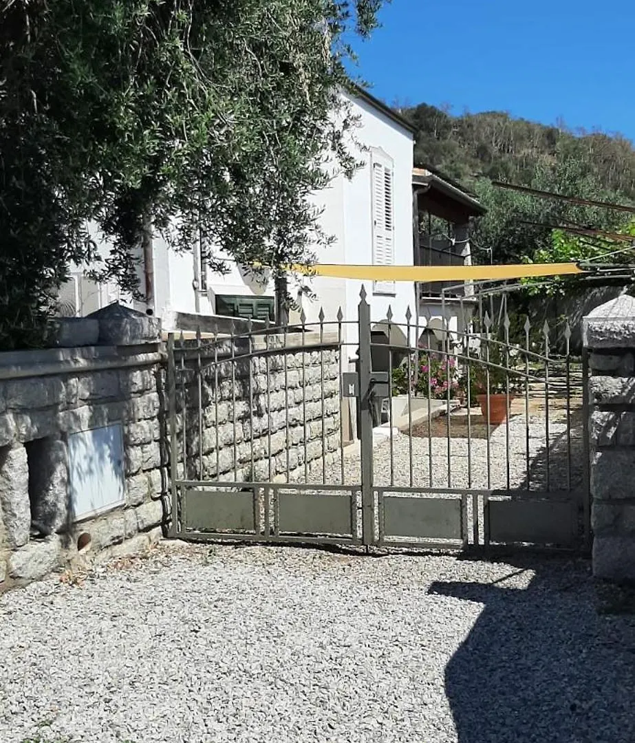Villa Monni Àrbatax 0*,